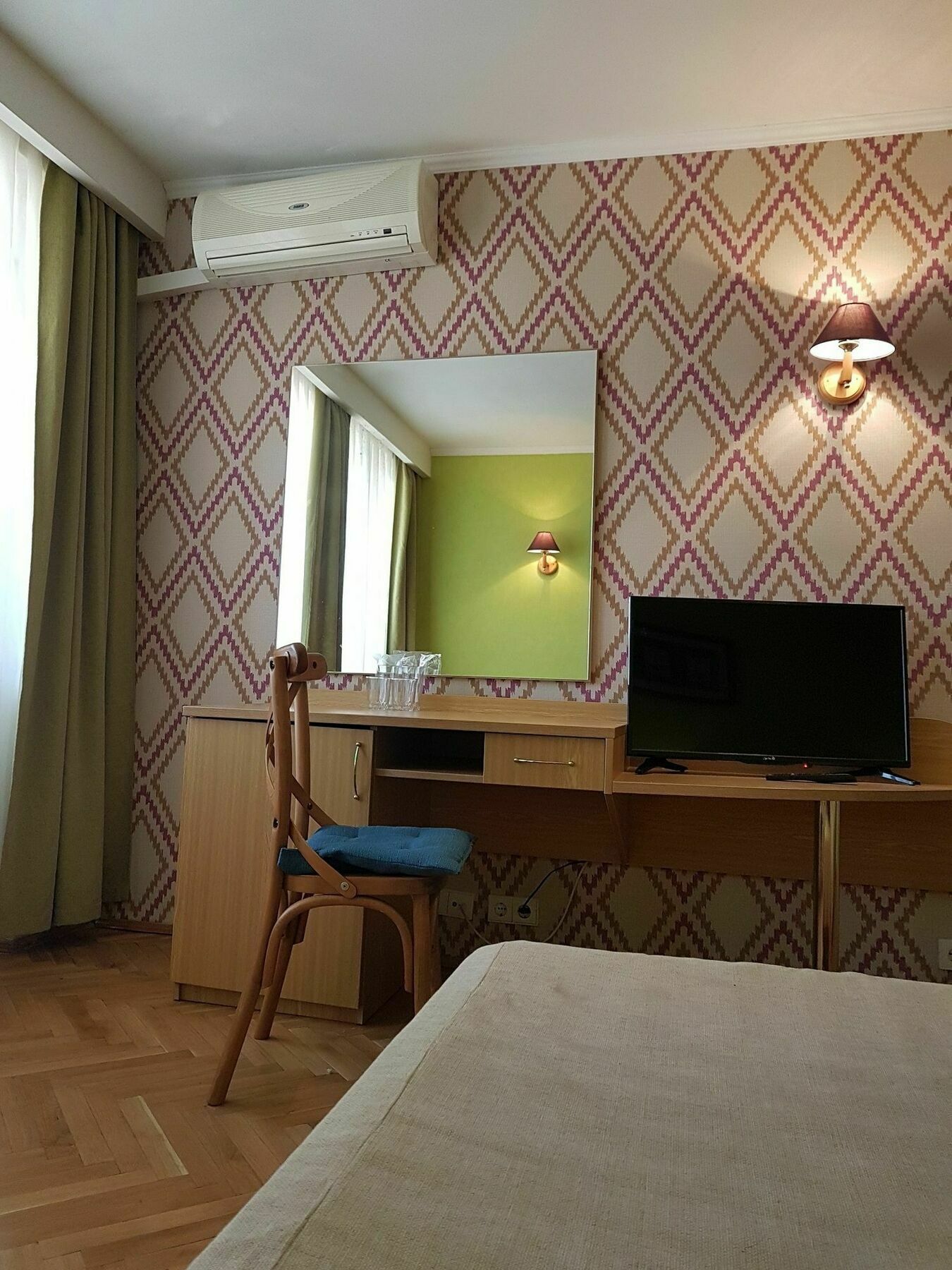 Magnolia Palace Golden Sands Bagian luar foto